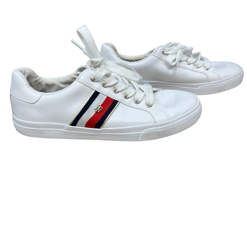 Tommy Hilfiger Twelenka white leather sneakers women’s size 7.5
